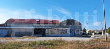Capannone Industriale Cento [Cod. rif V0004VCG]