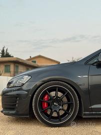 Oz Veloce GT 18” 5x112