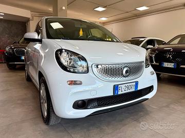 Smart ForFour 1.0 70cv GPL twinamic 2017