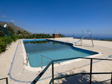 Porzione di villetta indipendente al Golden Hill