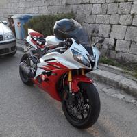 Yamaha YZF R6 - 2006