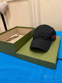 Cappello gucci
