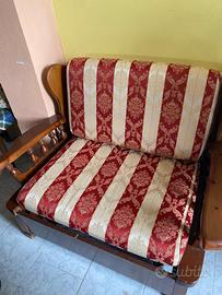 2 poltrone in legno che si fanno 2 lettini