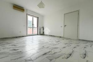 4 LOCALI A SAN BASSANO