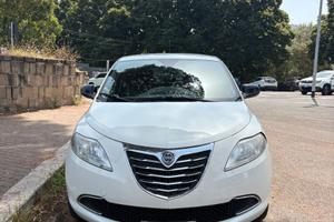 Lancia Ypsilon 1.2 Ecochic GPL del 2013, 69 CV,