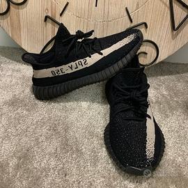 adidas Yeezy Boost 350 V2 - Core Black (taglia 40,