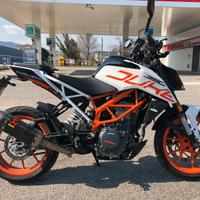 Ktm duke 390