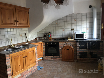 Casa in linea a zuglio