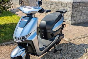 Scooter elettrico Yadea  T9l plus 