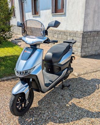Scooter elettrico Yadea  T9l plus 