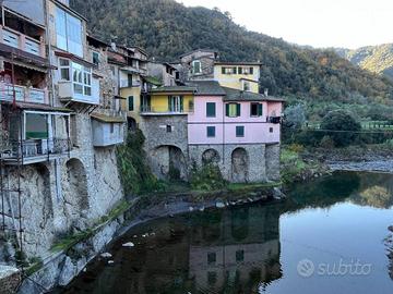 Appartamento di 81 m² con 4 locali a Isolabona