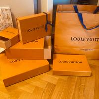 Sacchetti e scatole Louis Vuotton, Dior, Chanel
