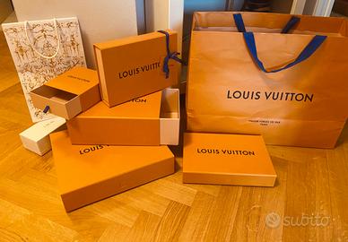 Sacchetti e scatole Louis Vuotton, Dior, Chanel