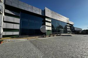 CAPANNONE A ALBANO SANT'ALESSANDRO