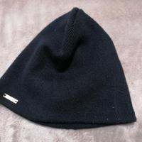 Cappellino lana blu