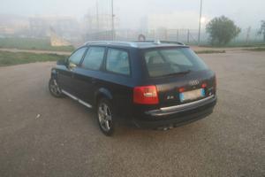 Audi A6 2.5 Tdi "CAMBIO MANUALE"