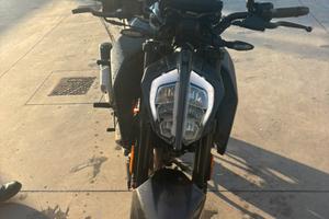Ktm duke 125