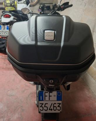 Bauletto Givi weightless 901