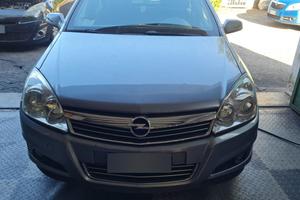 Opel Astra SW