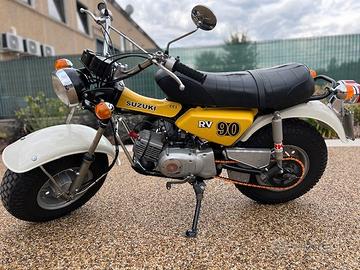 Suzuki RV 90 - 1976 RV90