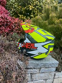 Casco con occhiali per mtb