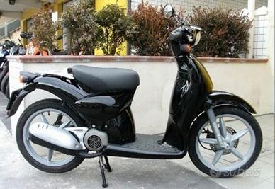 Aprilia Scarabeo