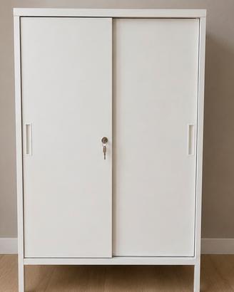 Mobile Ikea Trotten bianco con chiave