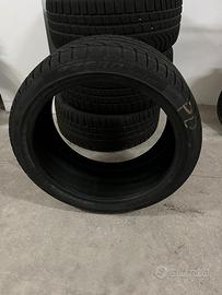 Pneumatici invernali Pirelli P Zero Winter