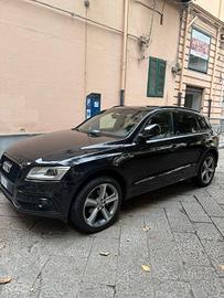 audi  Q5 s line 