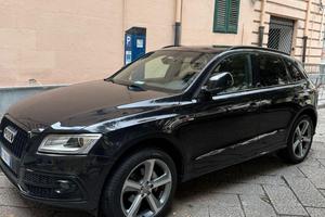 audi  Q5 s line 
