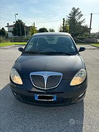 Lancia ypsilon 1.2 benzina 2005 unico proprietario