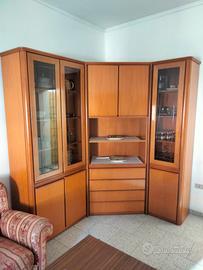 Mobile ad angolo e mobile base