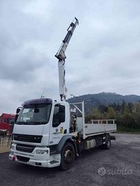 DAF LF 55-300 gru e cassone fisso