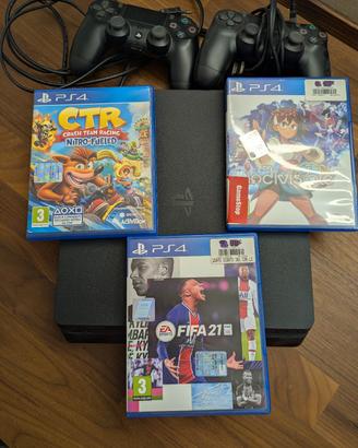 Play Station 4