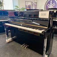 PIANOFORTE VERTICALE YAMAHA MOD. U5AS NERO LUCIDO