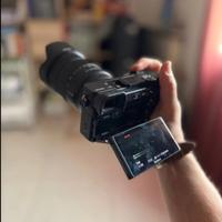 Sony A6400 con obbiettivo Sony 18-135mm+Webill