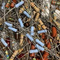 BLOCCO RESISTENZE NUOVE OLTRE 200 PEZZI
