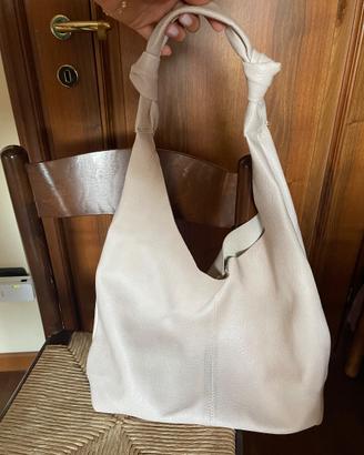 Borsa grande e capiente