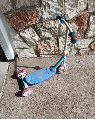 monopattino bambina frozen