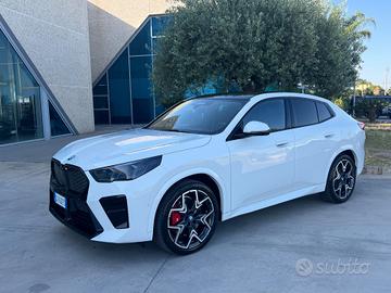 Bmw IX2 xDrive 30 Msport Pro - possibilità noleggi