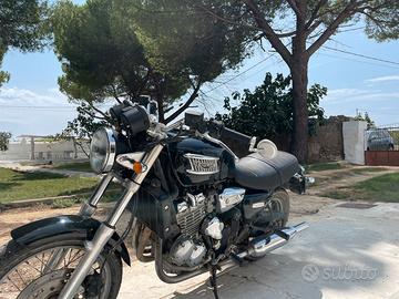 Triumph Thunderbird 2002