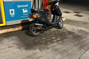 Piaggio zip