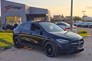 MERCEDES-BENZ GLA 220 d Automatic AMG Premium TETT