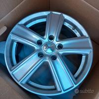 Cerchi in lega Dezent 17"