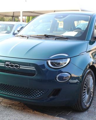 FIAT 500 Berlina Hybrid Icon
