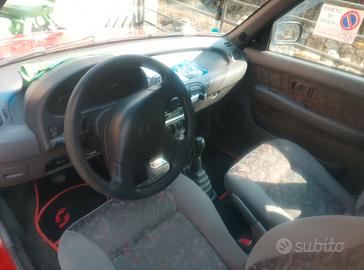 Nissan Micra k11 1.0 1997