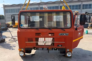 Cabina autocarro Fiat/Iveco ACL 75