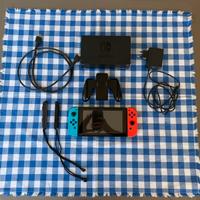 Nintendo Switch v2 2020 + 6 giochi originali