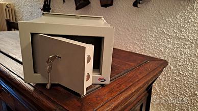 cassaforte corbin con chiave