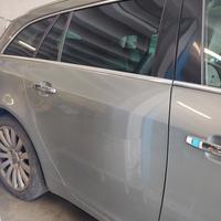 Porta posteriore dx OPEL INSIGNIA del 2011